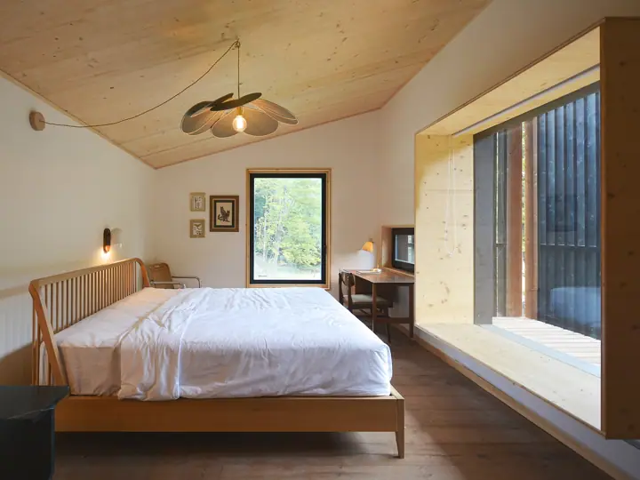 Illustrative photo of a hotel room, not of Sonoma Valley Inn