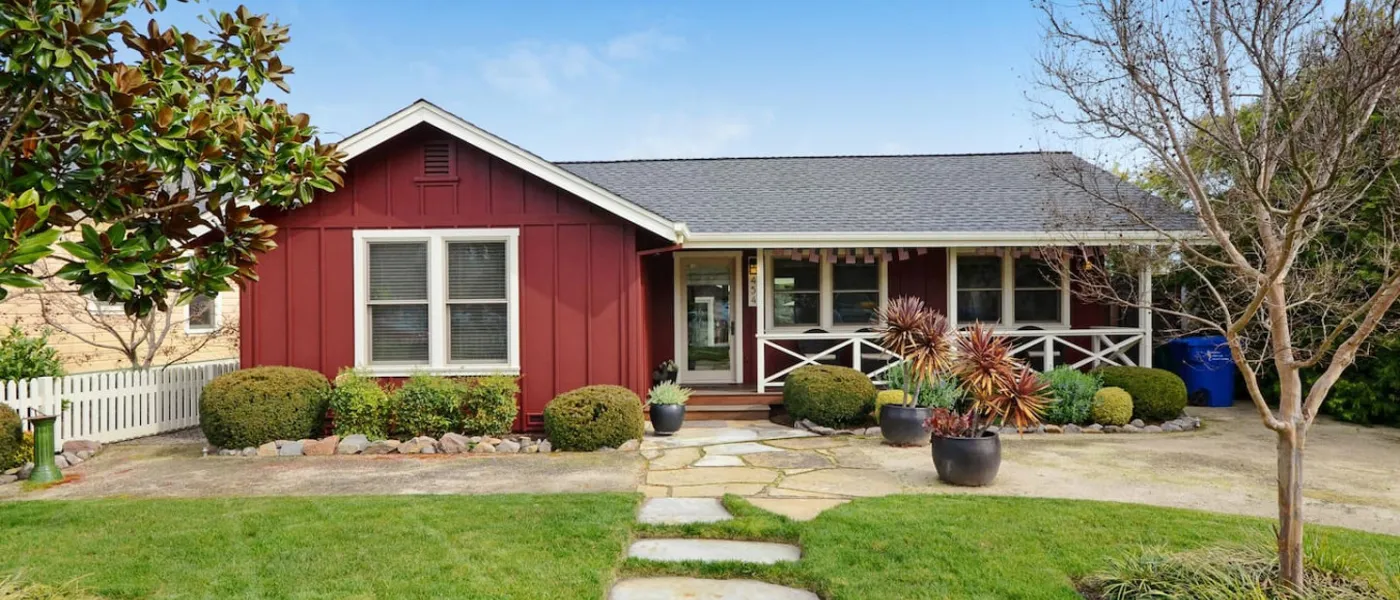 The Red Farmhouse, Sonoma